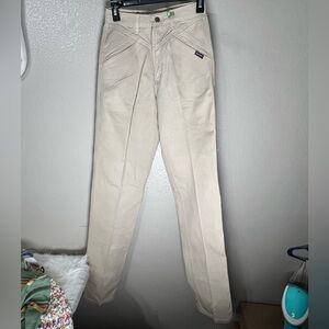 VINTAGE Rocky Mountain jeans light tan color. Excellent condition sz-28/7!!!